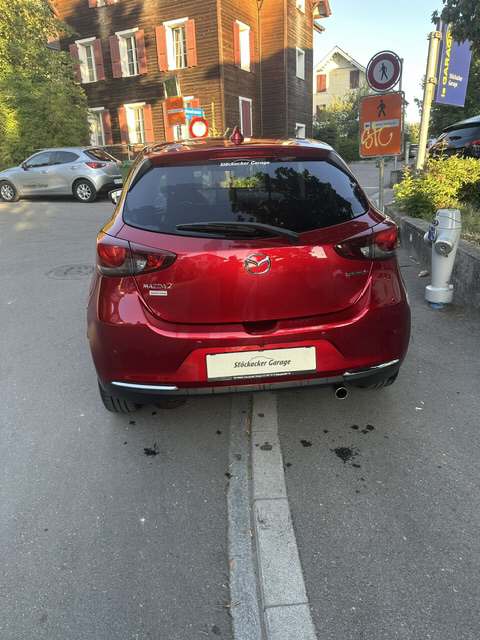 MAZDA 2 1.5 90 Revolution-image-8