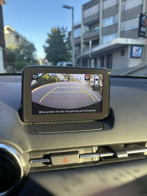 MAZDA 2 1.5 90 Revolution-image-5