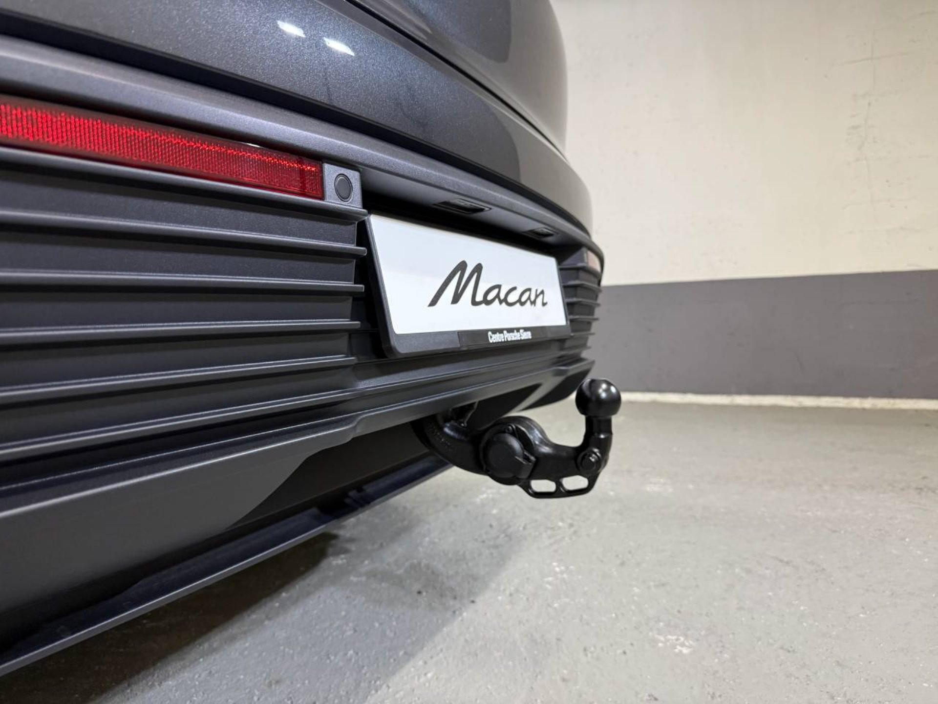 PORSCHE Macan 4-image-22