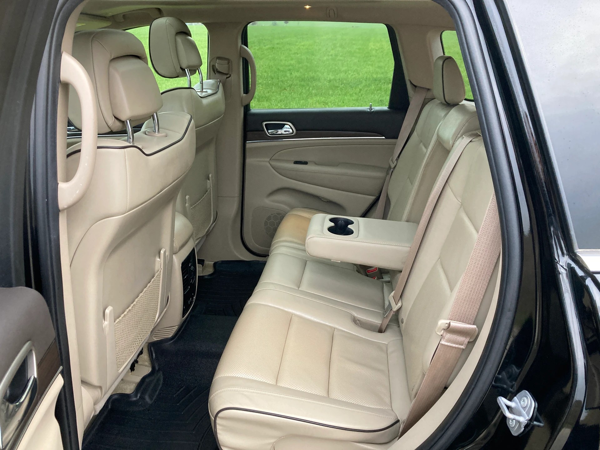 JEEP Grand Cherokee 3.0 CRD Overland Automatic-image-6