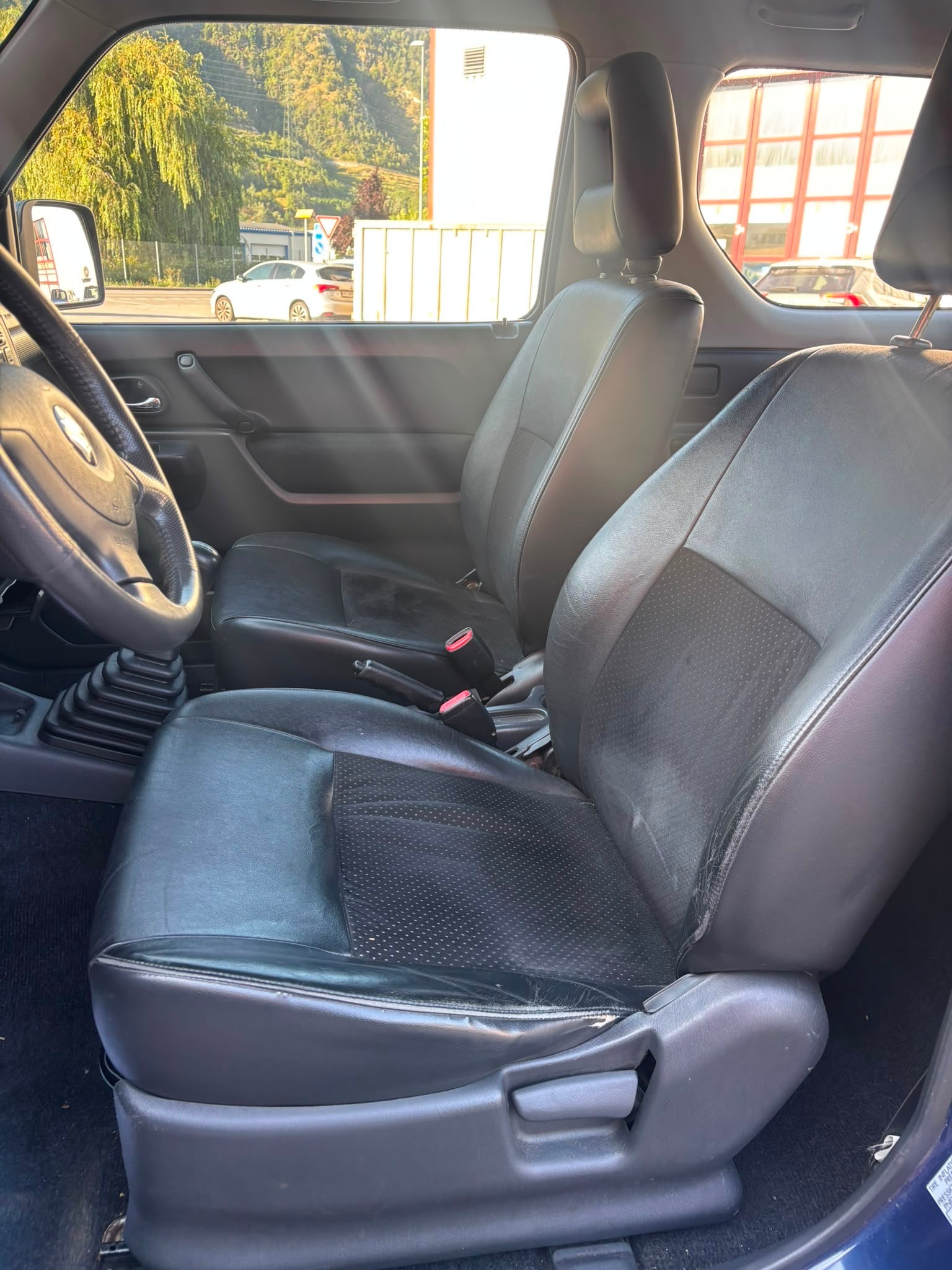 SUZUKI Jimny 1.3 16V GL Top-image-8