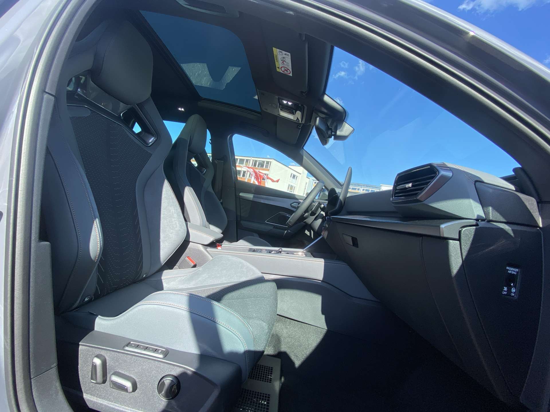 CUPRA Formentor 2.0 TSi Extreme 333PS 4Drive DSG-Automat-image-11
