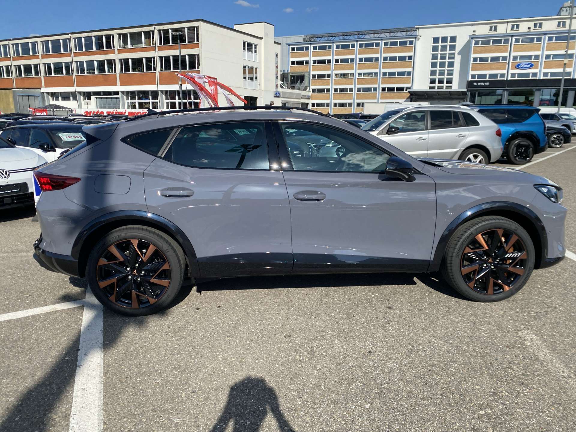 CUPRA Formentor 2.0 TSi Extreme 333PS 4Drive DSG-Automat-image-9