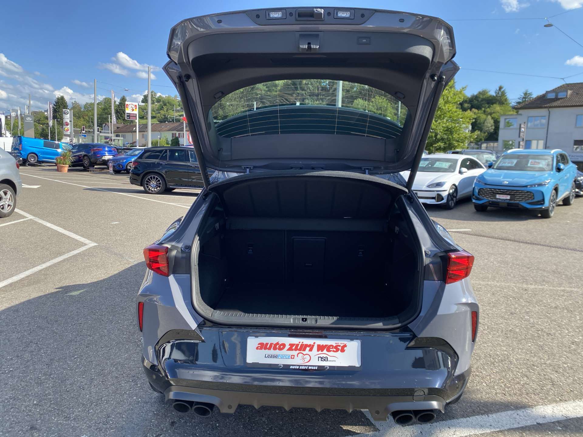 CUPRA Formentor 2.0 TSi Extreme 333PS 4Drive DSG-Automat-image-6