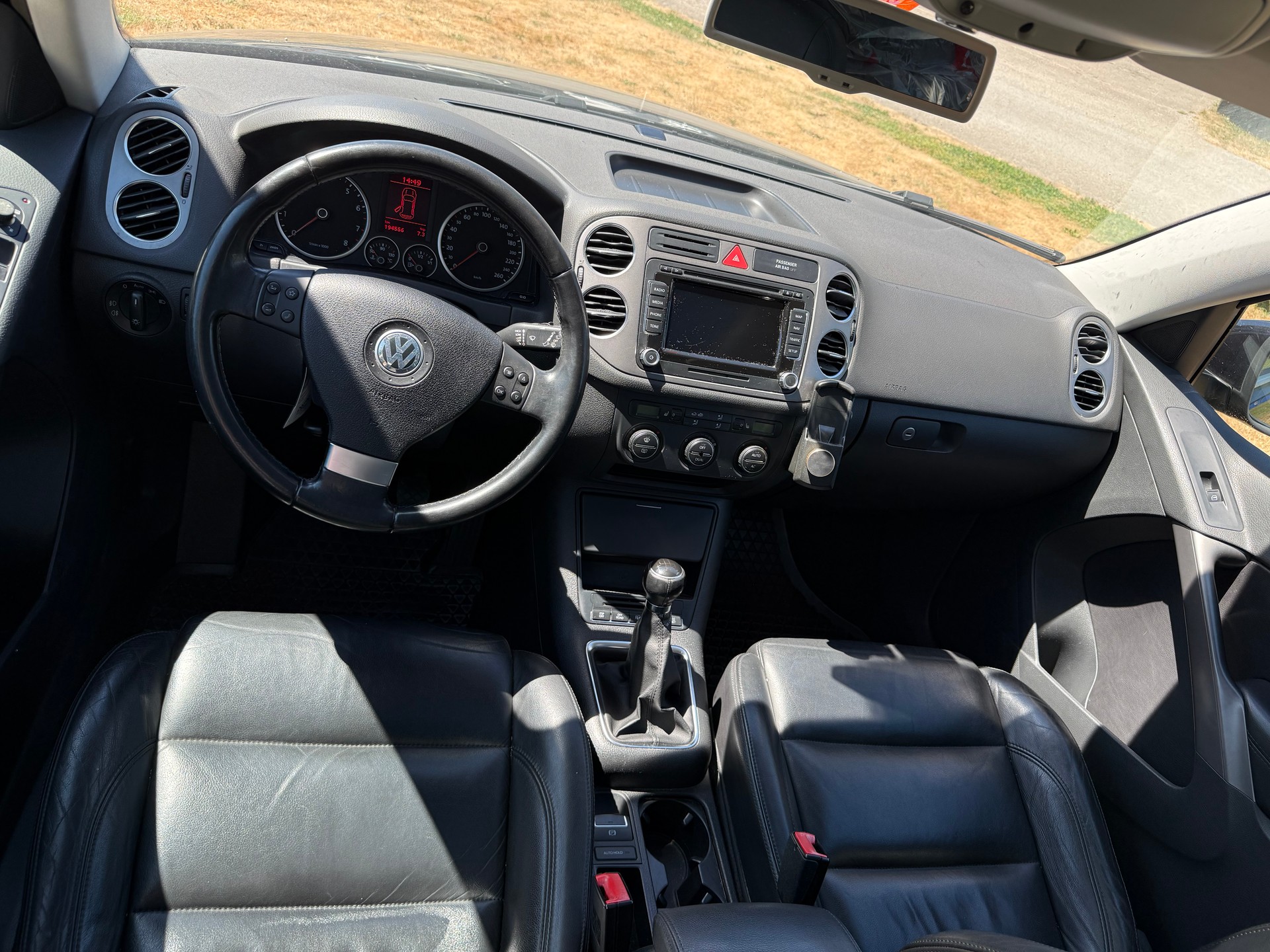 VW Tiguan 2.0 TSI Sport&Style-image-5