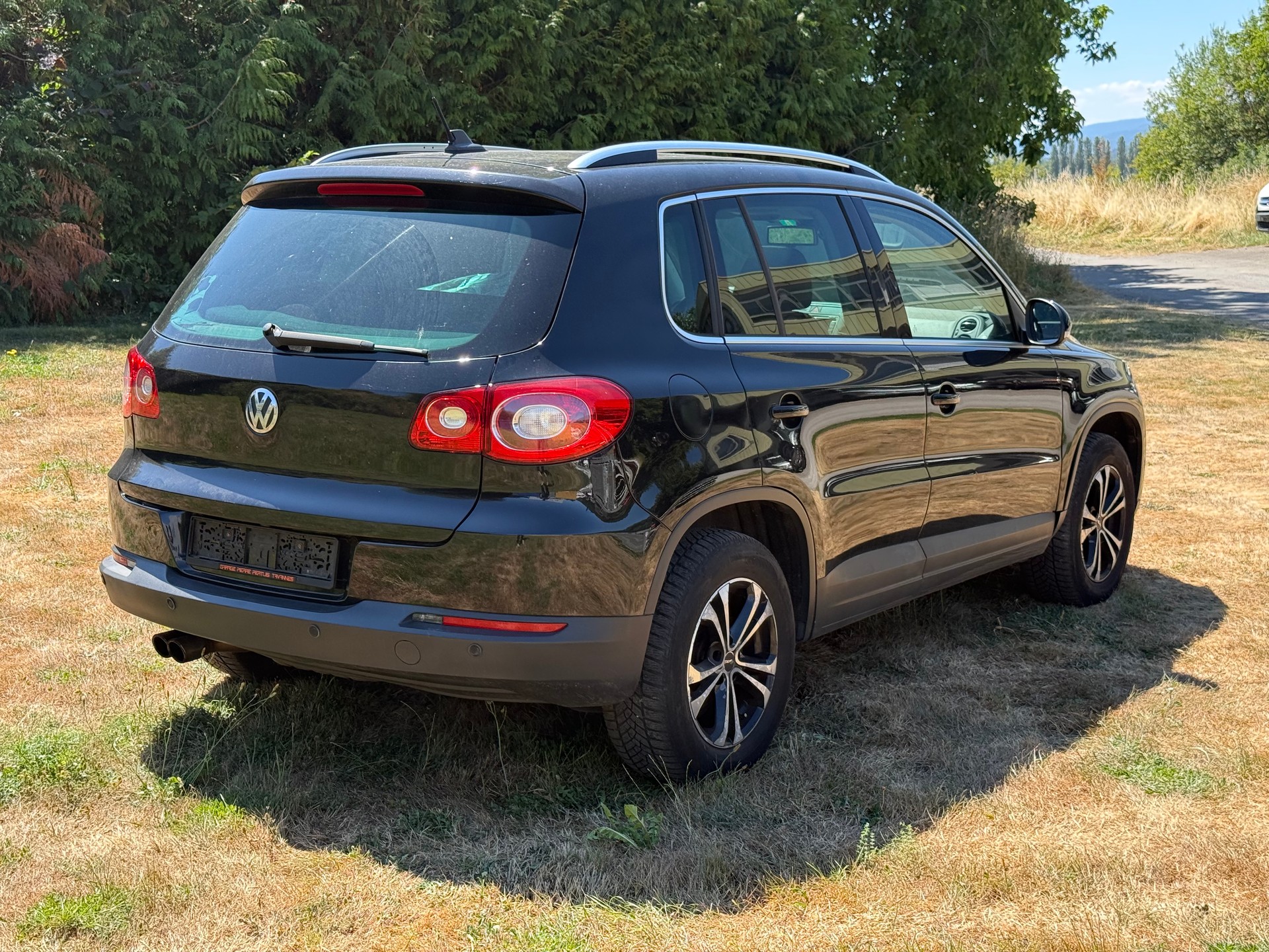 VW Tiguan 2.0 TSI Sport&Style-image-4