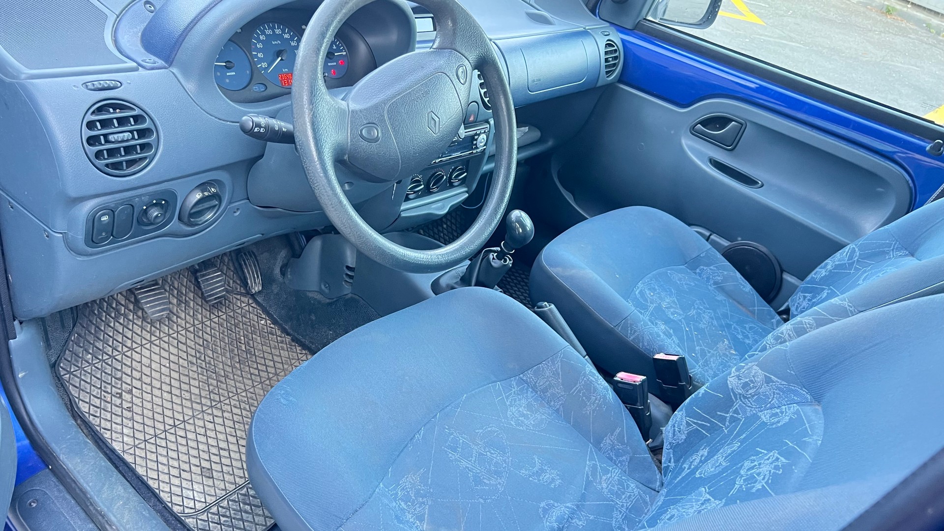 RENAULT Kangoo 1.4 Décathlon-image-5