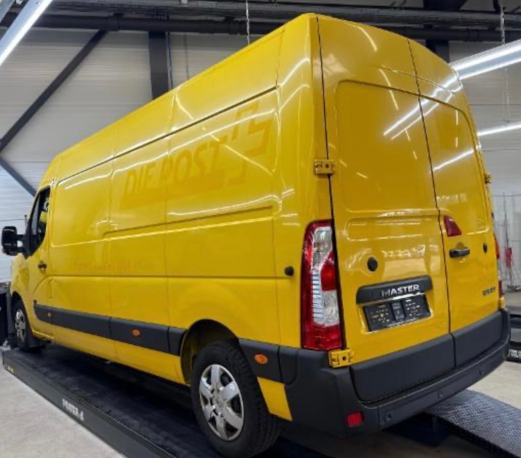 RENAULT Master T35 2.3dCi 135 L3H2-image-4