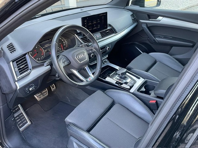 AUDI Q5 Sportback 40 TDI S line quattro S-tronic-image-15