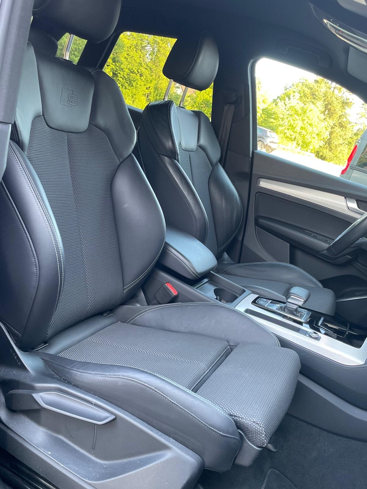 AUDI Q5 Sportback 40 TDI S line quattro S-tronic-image-26