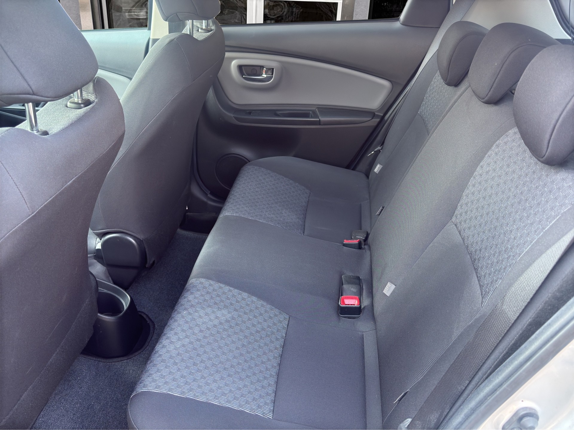 TOYOTA Yaris 1.33 Trend-image-15