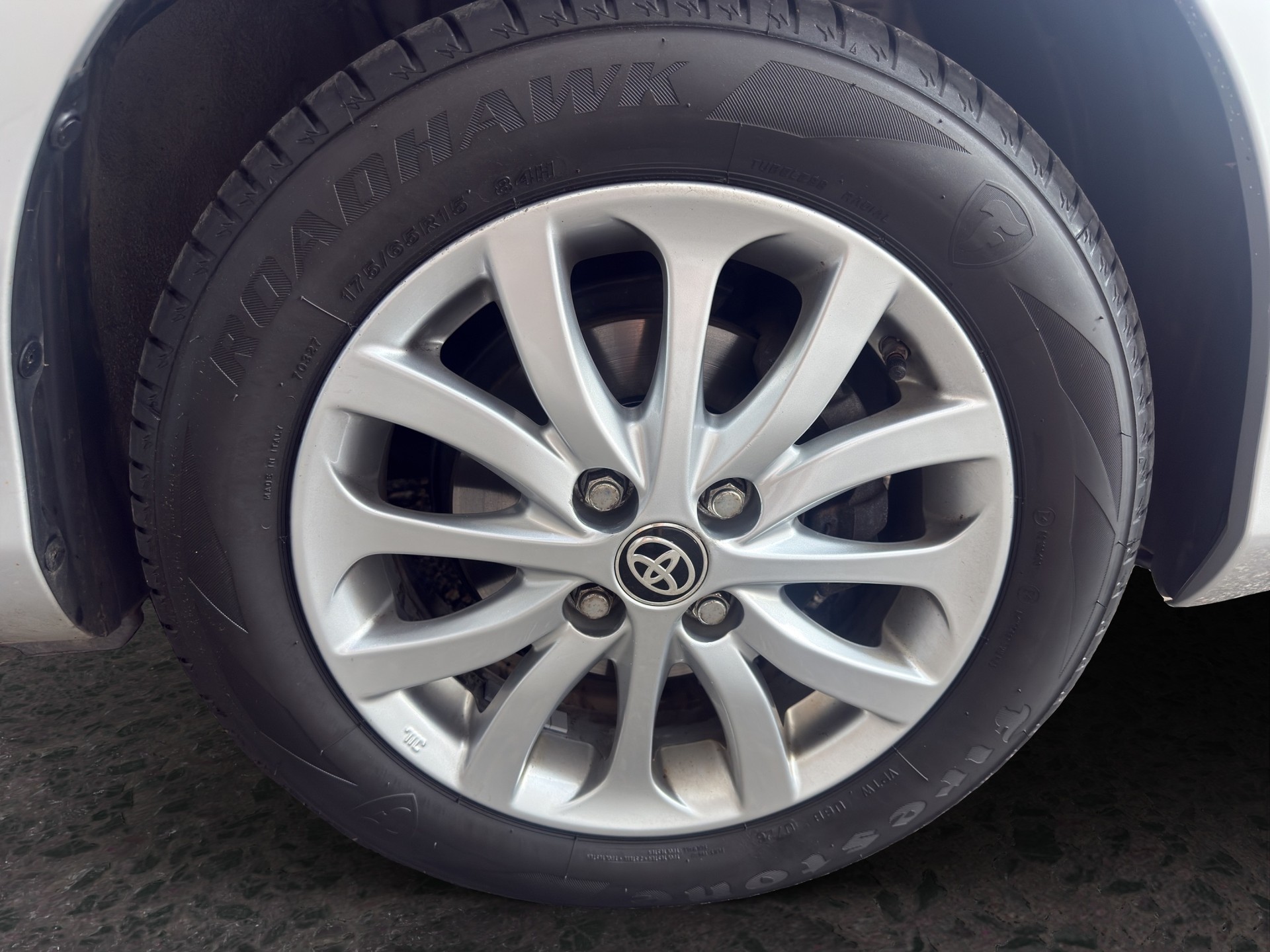 TOYOTA Yaris 1.33 Trend-image-9