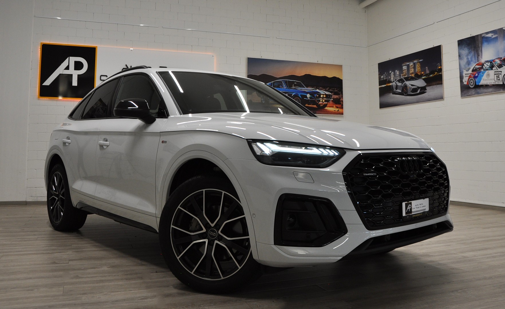 AUDI Q5 Sportback 40 TDI Blackedition quattro S-tronic-image-0