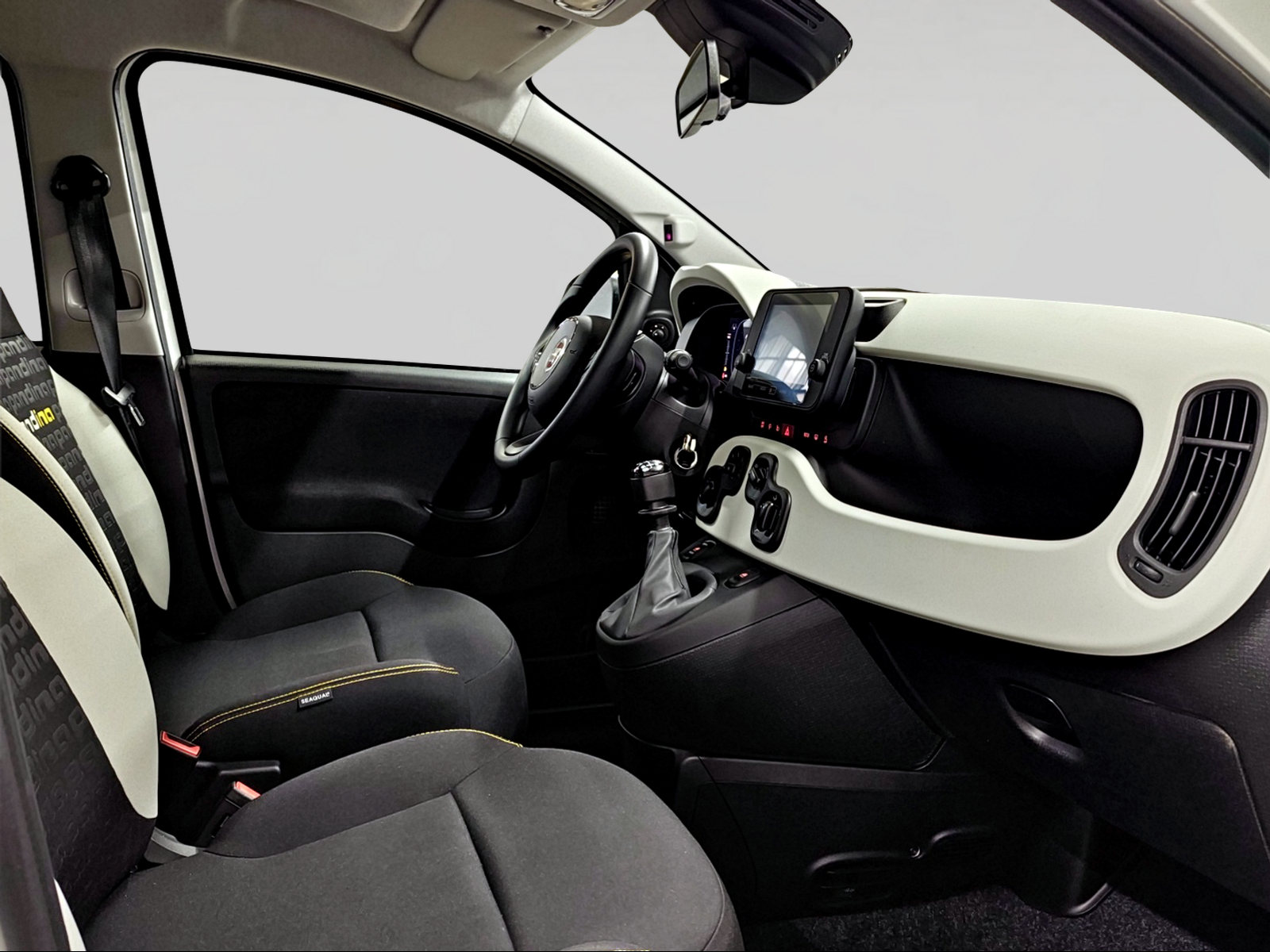 FIAT Panda 1.0 MHEV Cross-image-6