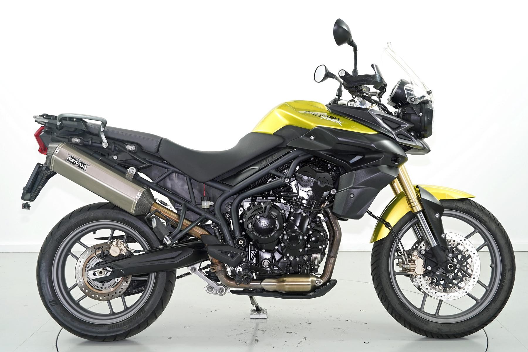 TRIUMPH Tiger 800 ABS-showroom-element-3
