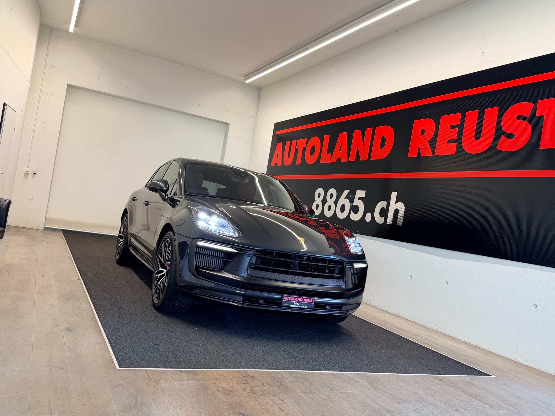 PORSCHE Macan GTS PDK-image-0