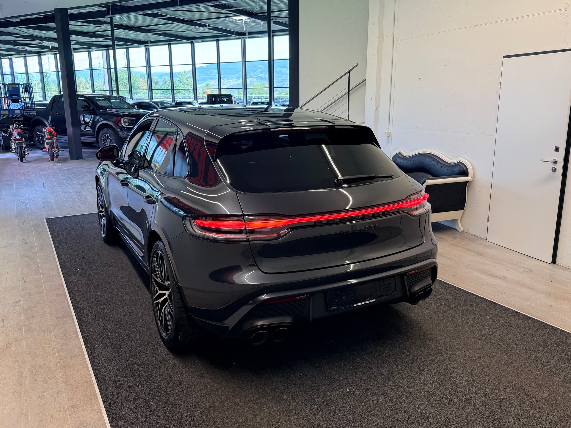 PORSCHE Macan GTS PDK-image-8