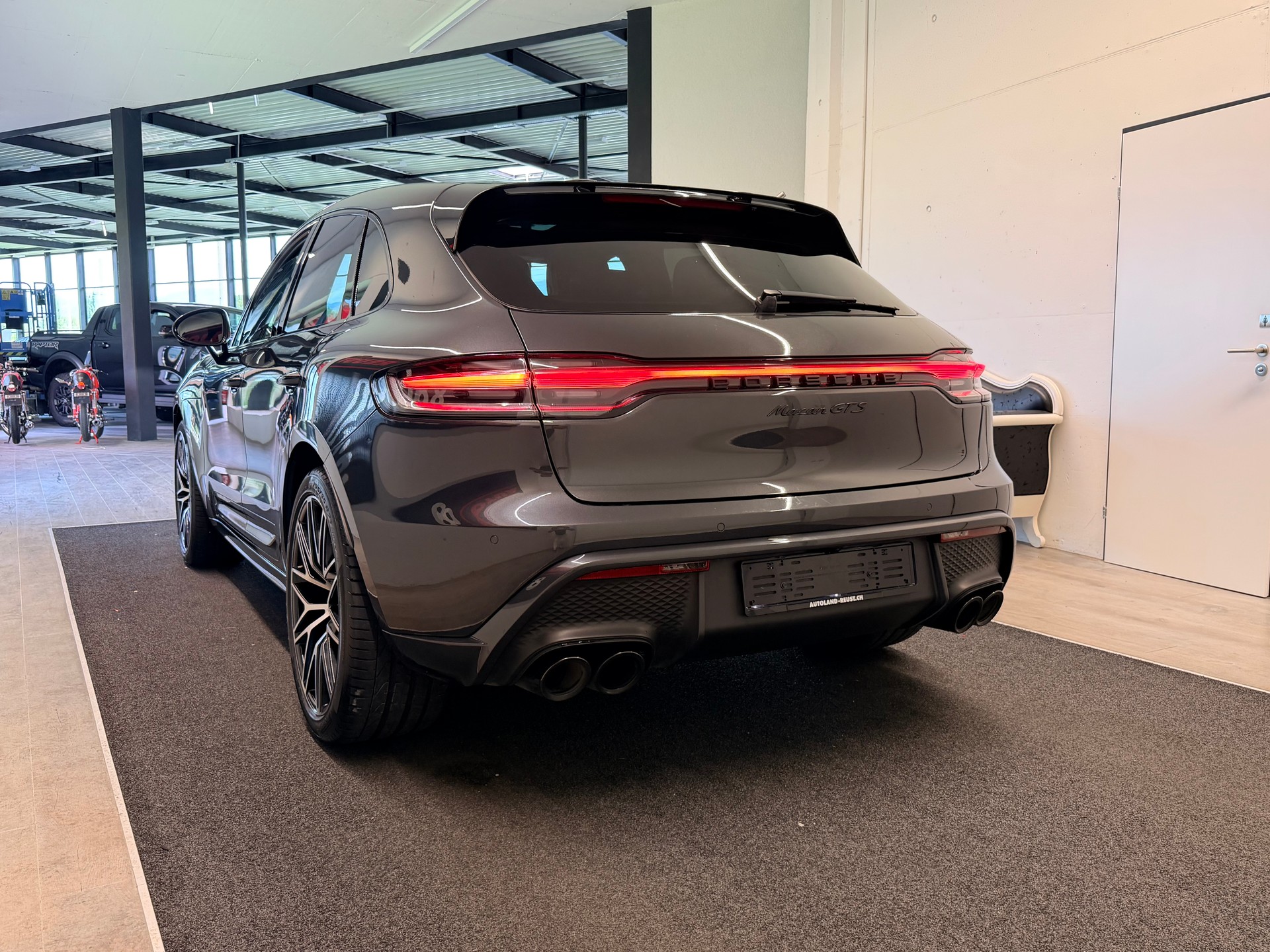PORSCHE Macan GTS PDK-image-7