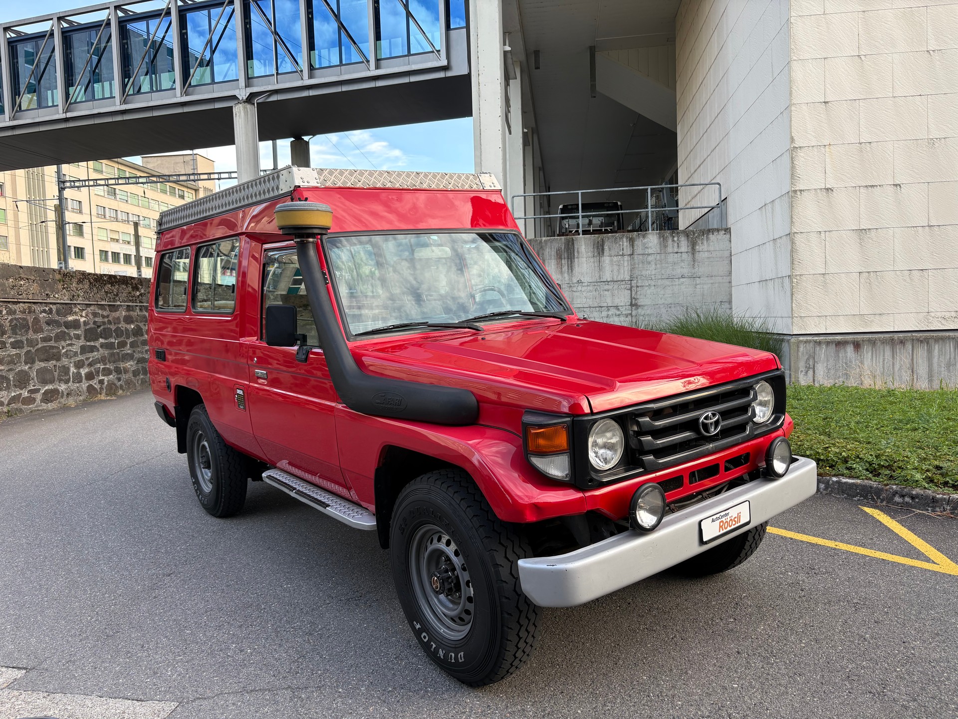 TOYOTA Land Cruiser 400 Hdt Long 4.2D-image-4