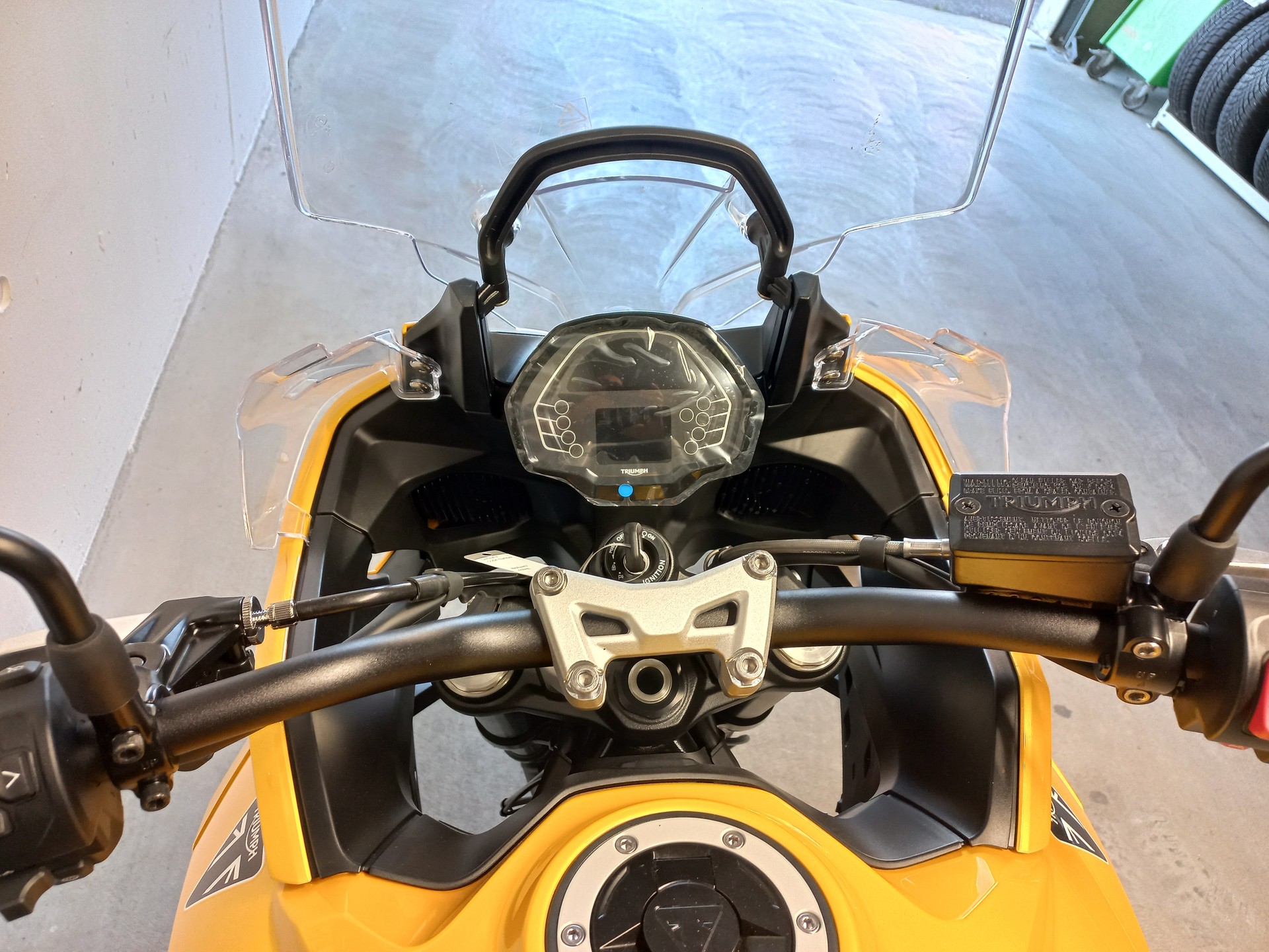 TRIUMPH Tiger Sport 800 Tour-showroom-element-3
