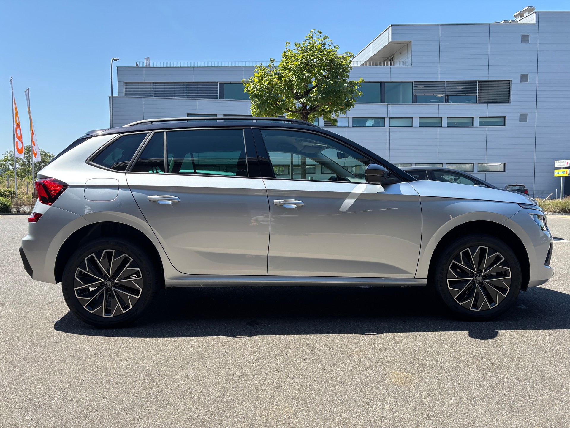 SKODA Kamiq 1.0 TSI Selection DSG-image-6
