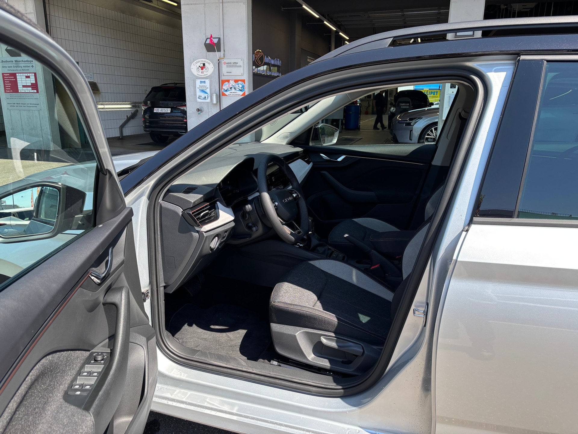 SKODA Kamiq 1.0 TSI Selection DSG-image-9
