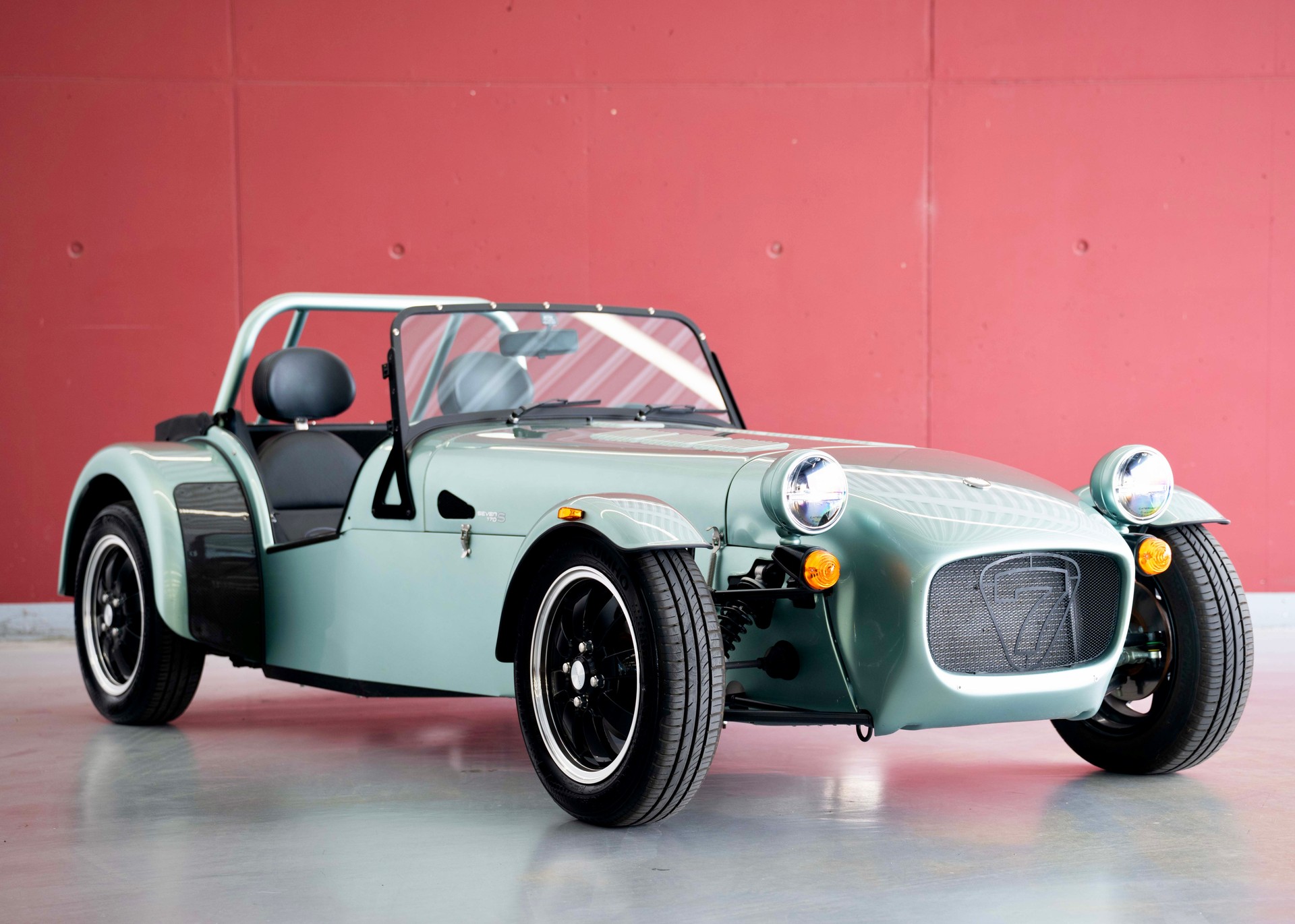 CATERHAM Seven 170S (MY26, Swiss new car, Ice Forest Green paint, 24-month factory warranty, delivery March 27)