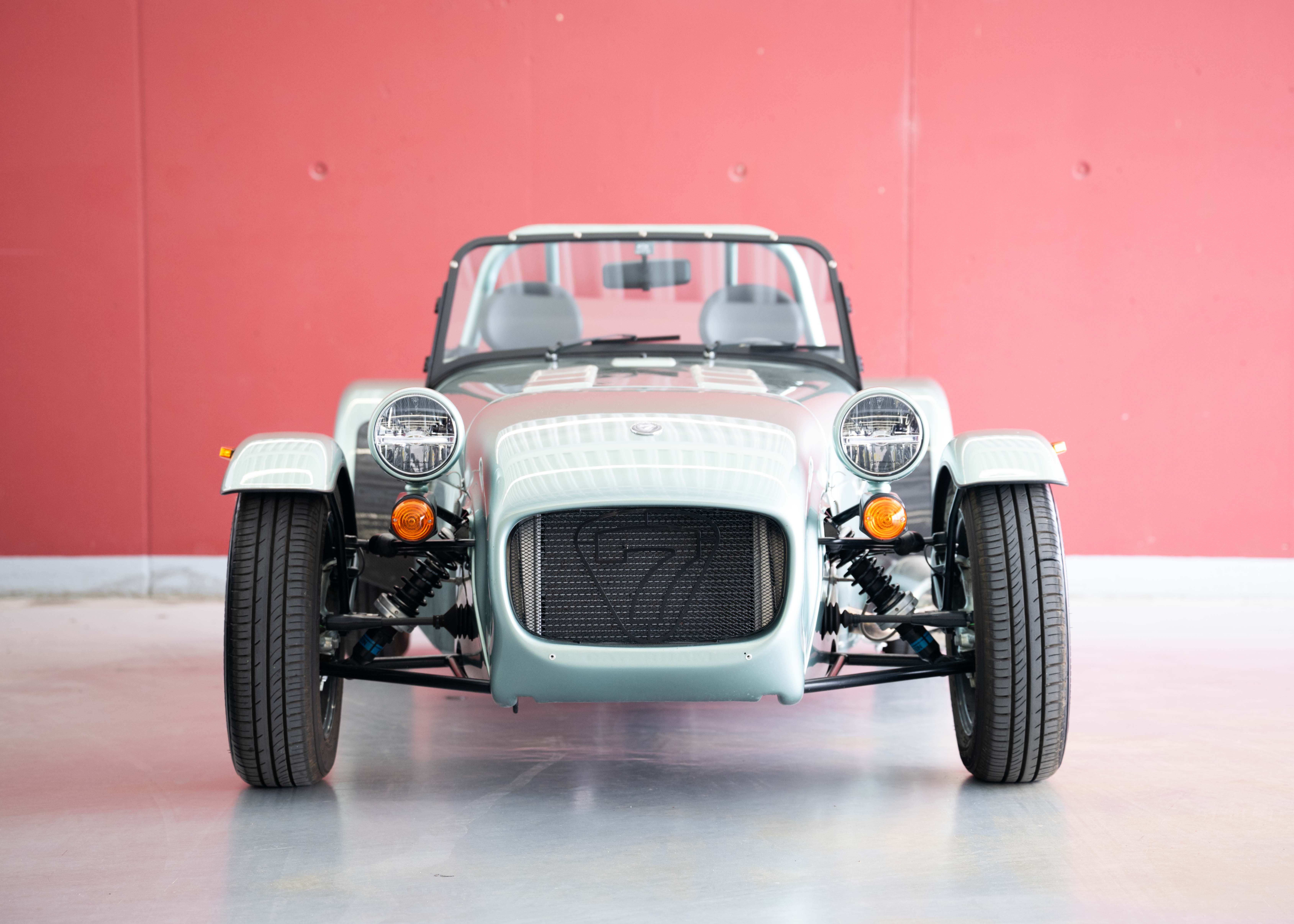 Image CATERHAM SEVEN Seven 170S (MY26, Swiss new car, Ice Forest Green paint, 24-month factory warranty, delivery March 27)