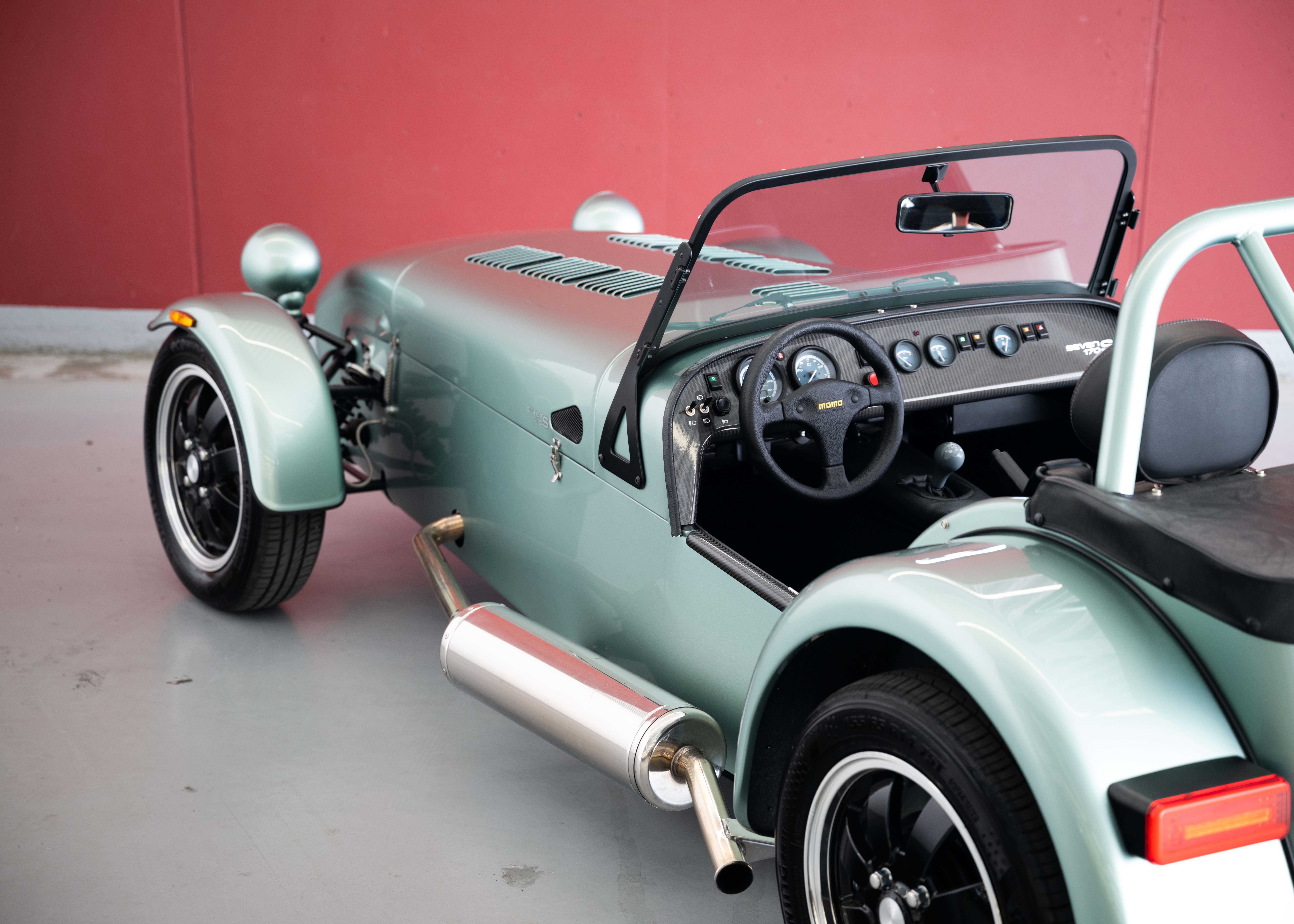 Image CATERHAM SEVEN Seven 170S (MY26, Swiss new car, Ice Forest Green paint, 24-month factory warranty, delivery March 27)