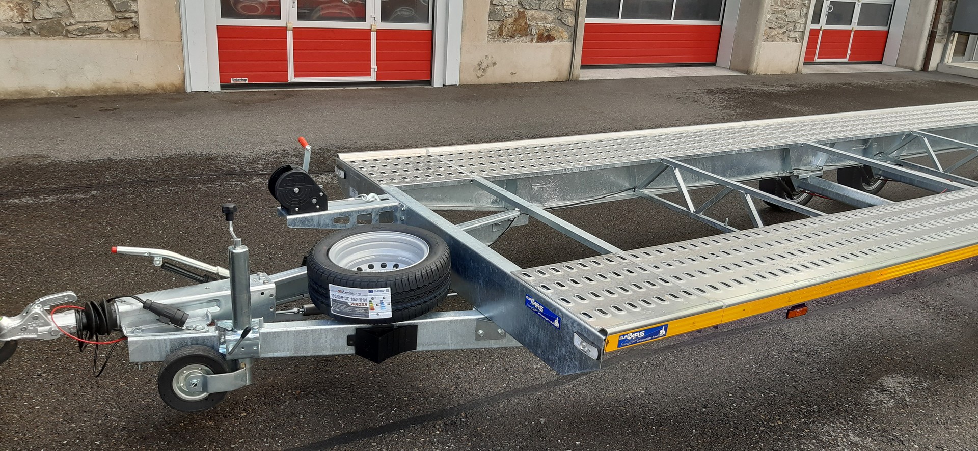 BESTTRAILERS Long 3'500 Kg für 2 Autos-image-1