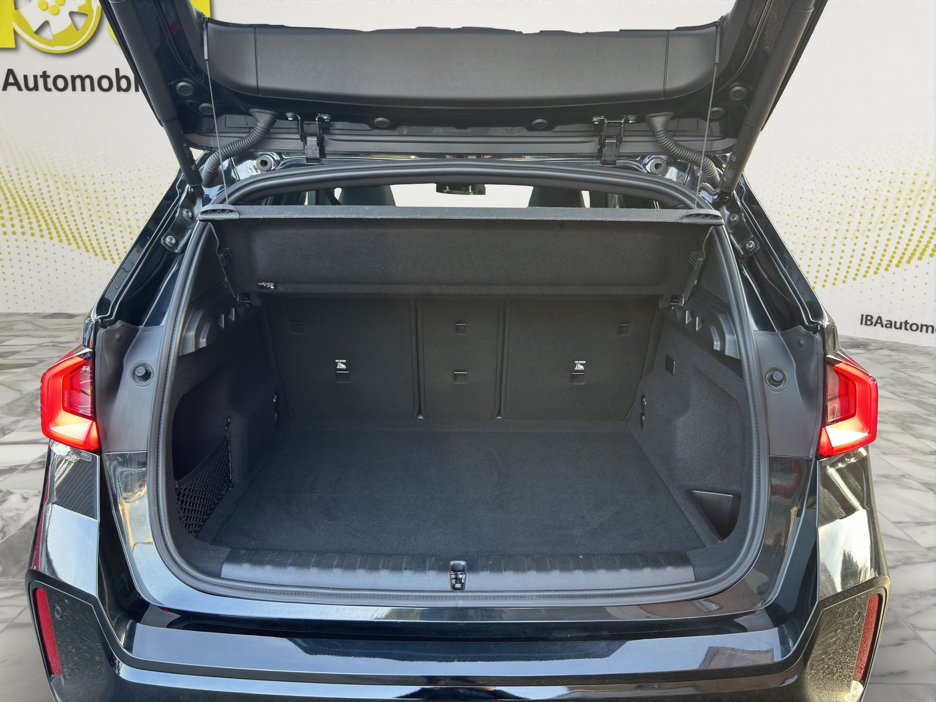 BMW X1 xDrive 25e M Sport 4x4-image-8