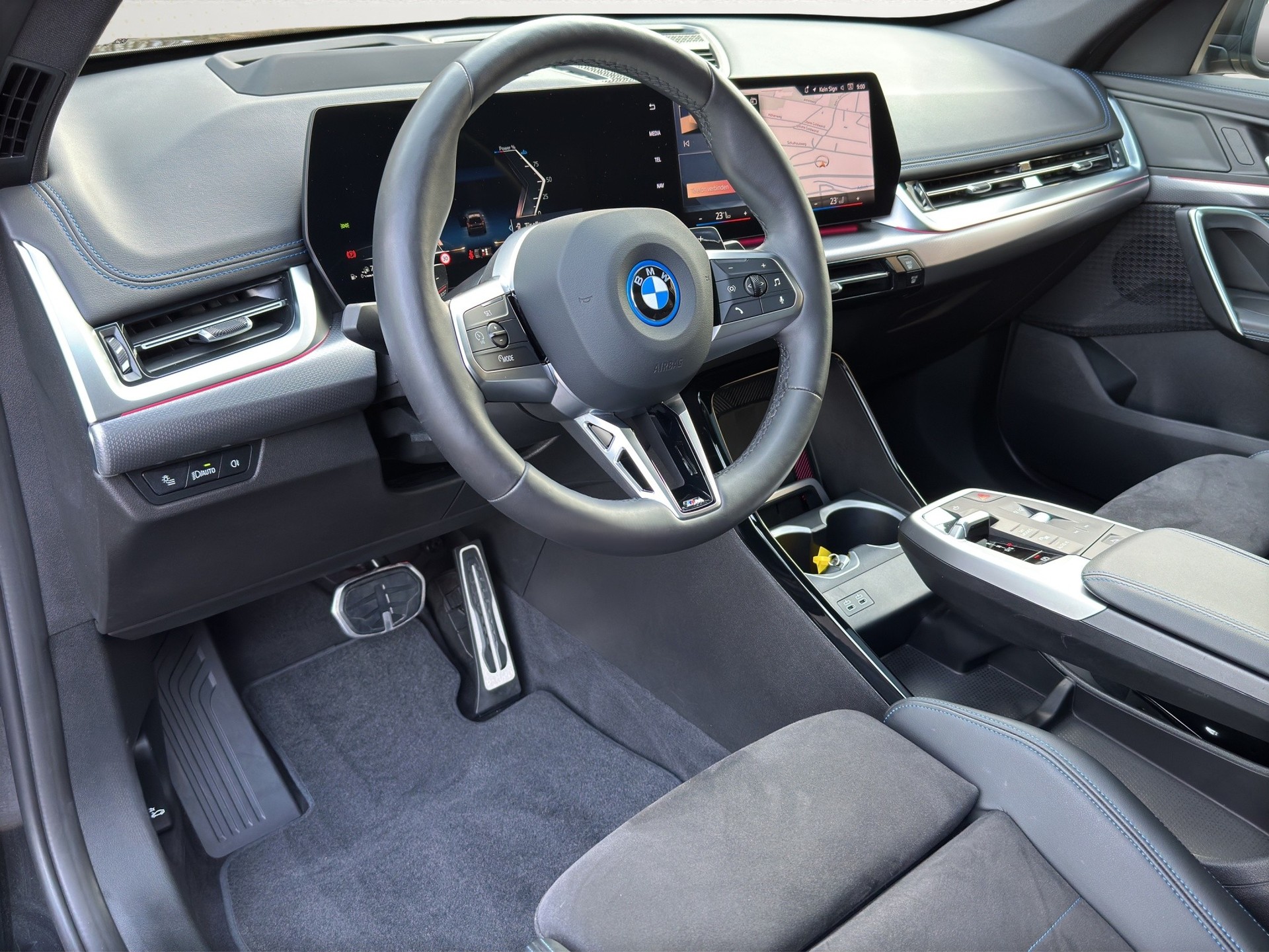 BMW X1 xDrive 25e M Sport 4x4-image-10