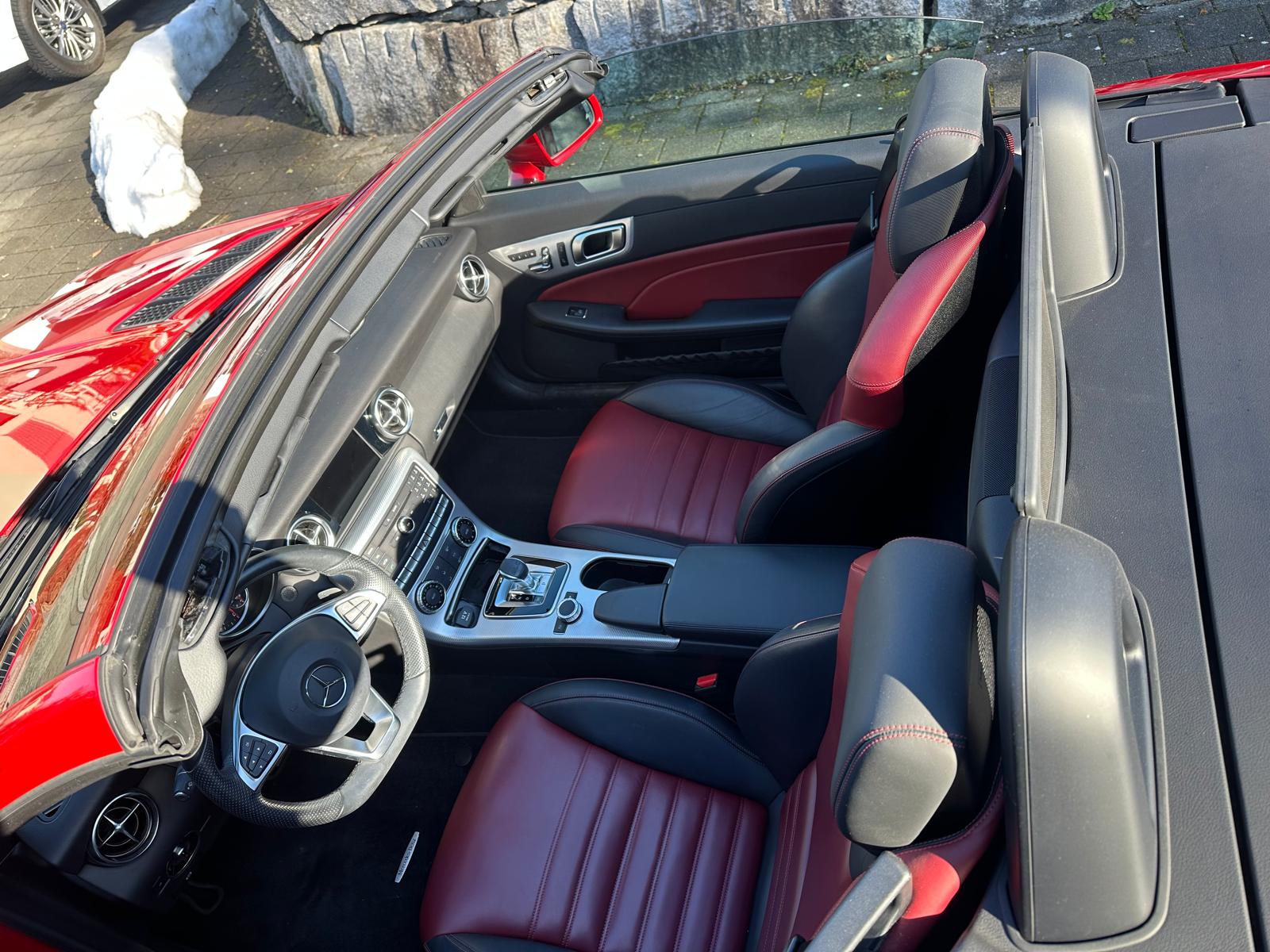 MERCEDES-BENZ SLC 200 9G-Tronic-image-9