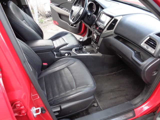 KGM-SsangYong Tivoli 1.6 eXDi Sapphire 4WD-image-10