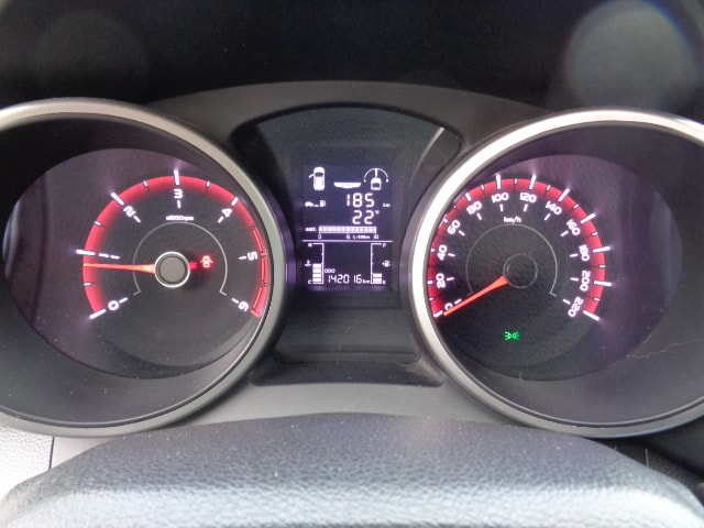 KGM-SsangYong Tivoli 1.6 eXDi Sapphire 4WD-image-8