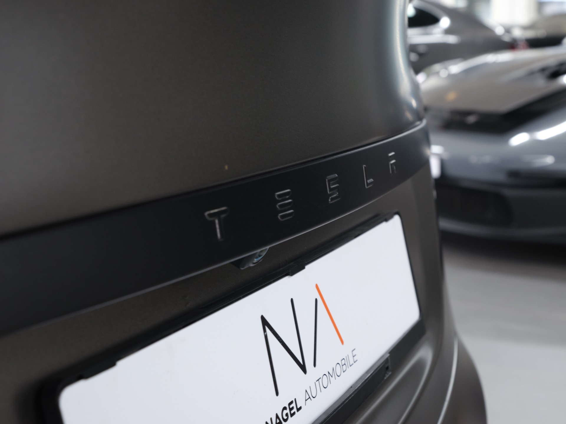 TESLA Model S 85 D Performance *BBS Felgen* *Head Up Display*-image-15
