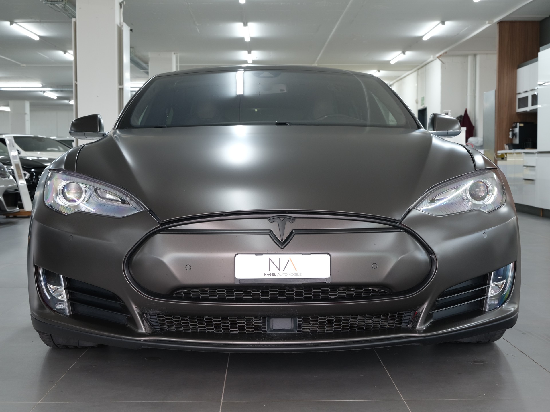 TESLA Model S 85 D Performance *BBS Felgen* *Head Up Display*-image-8