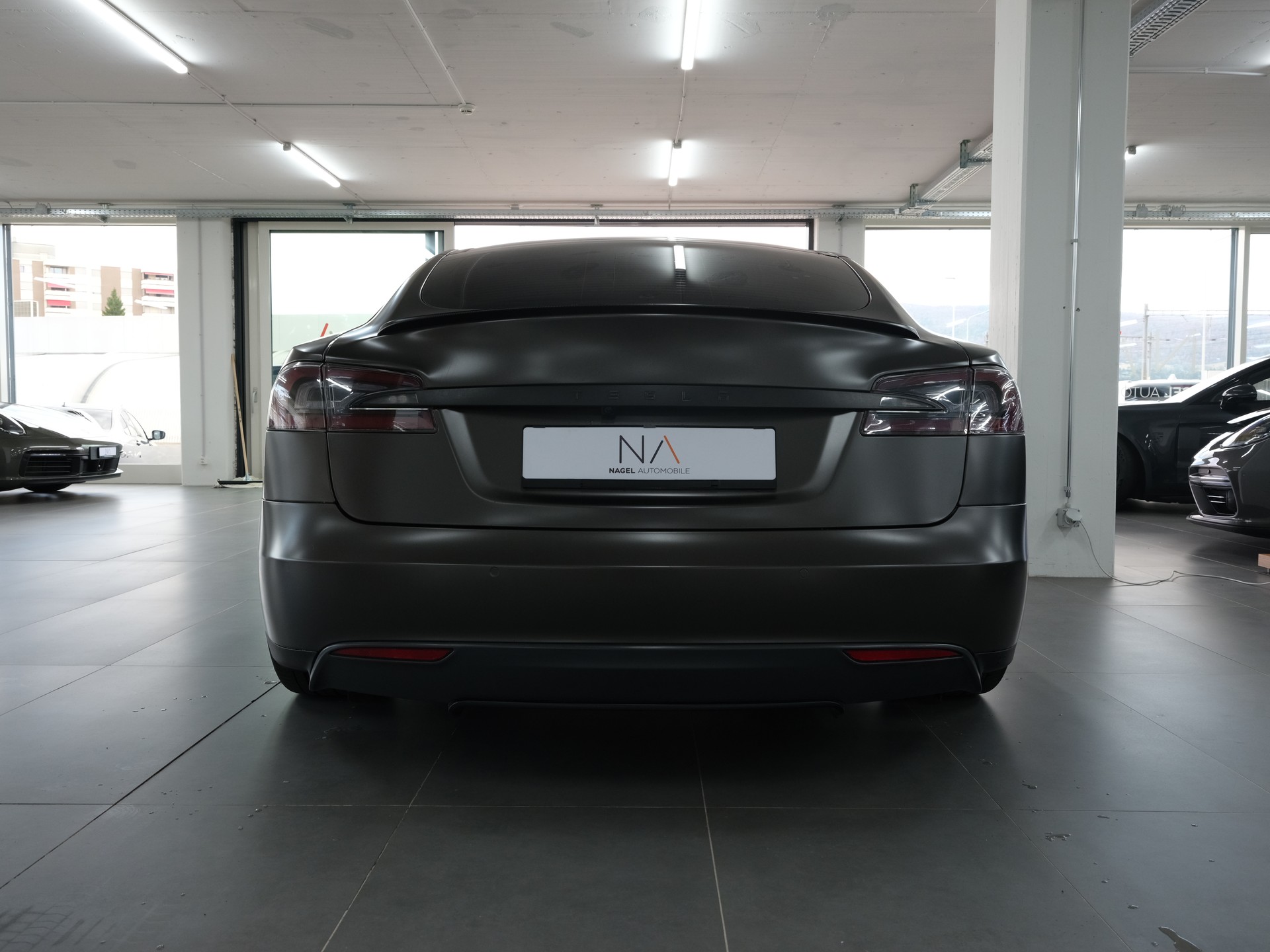 TESLA Model S 85 D Performance *BBS Felgen* *Head Up Display*-image-4