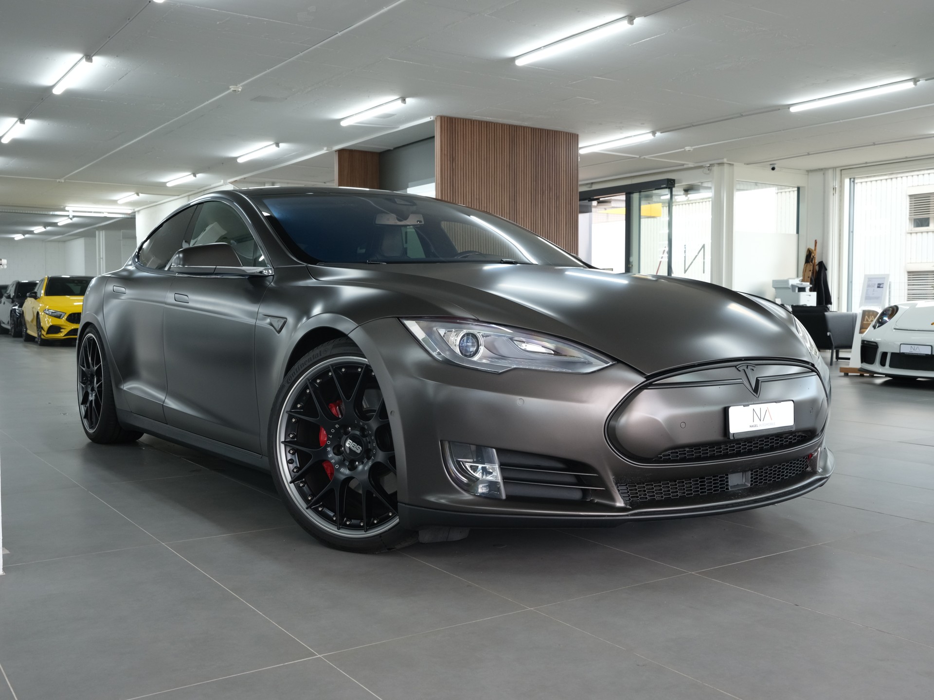 TESLA Model S 85 D Performance *BBS Felgen* *Head Up Display*