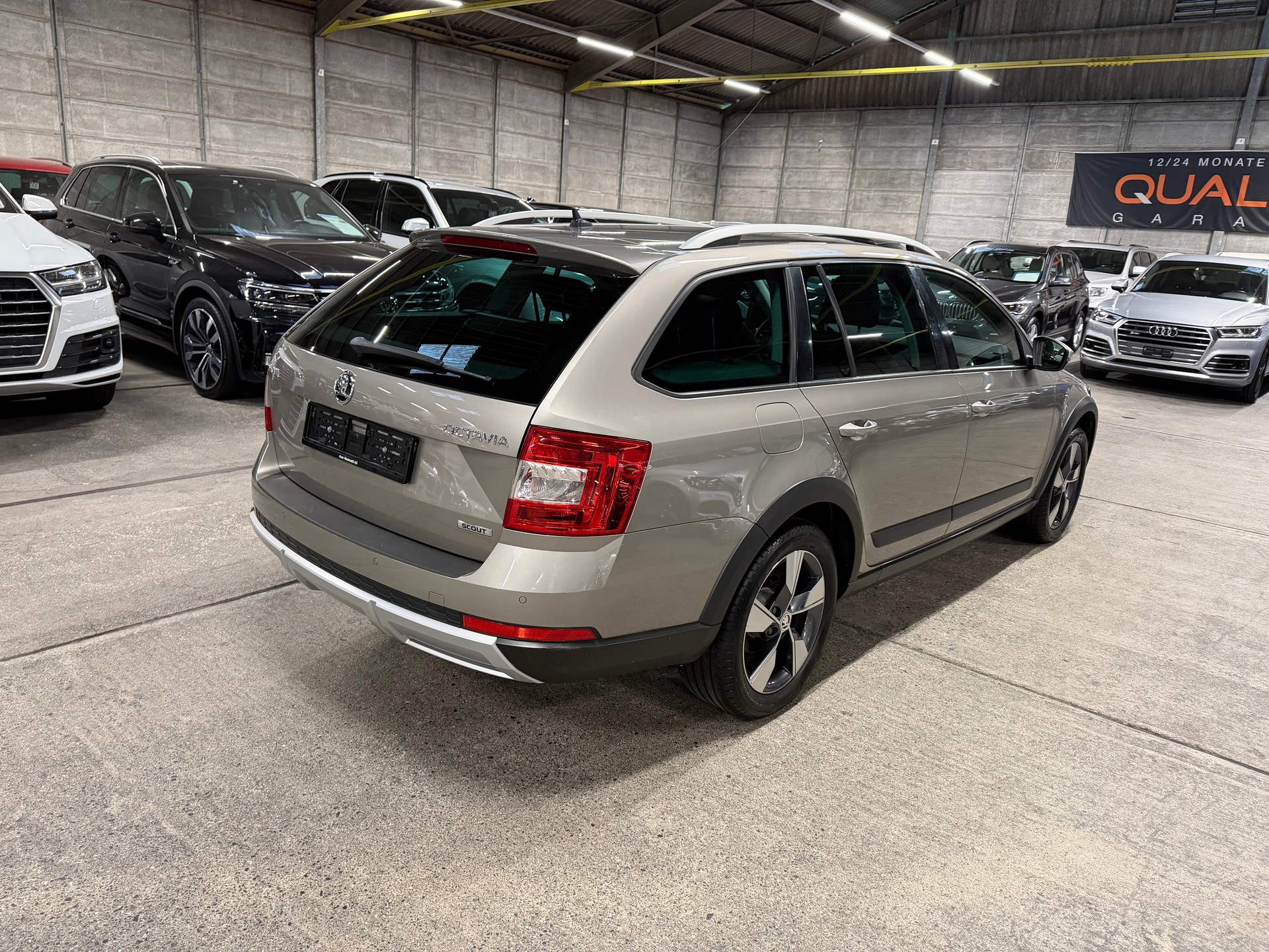 SKODA Octavia Combi 1.8 TSI Scout 4x4 DSG-image-3