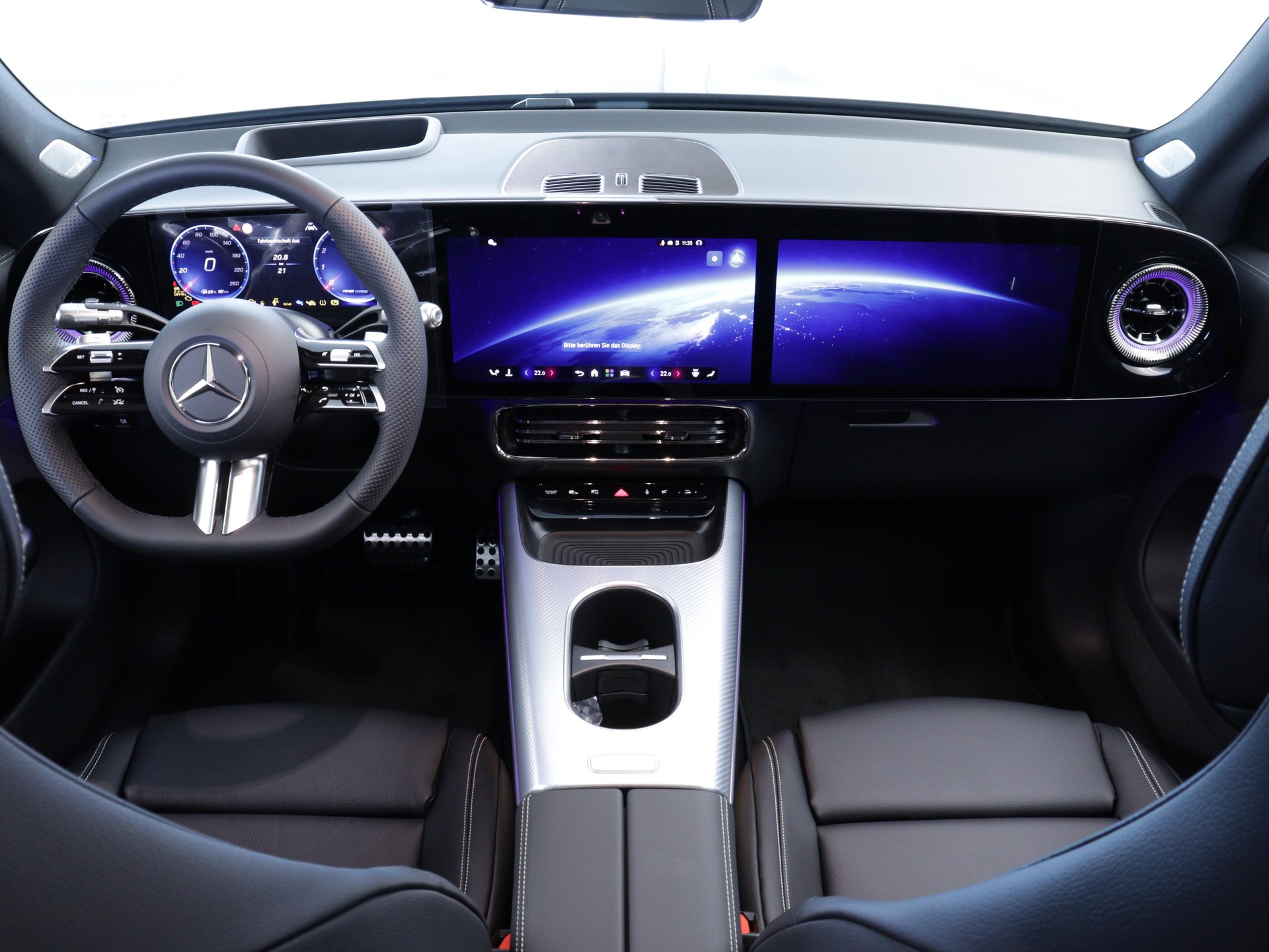 MERCEDES-BENZ GLB 220 4matic-image-4