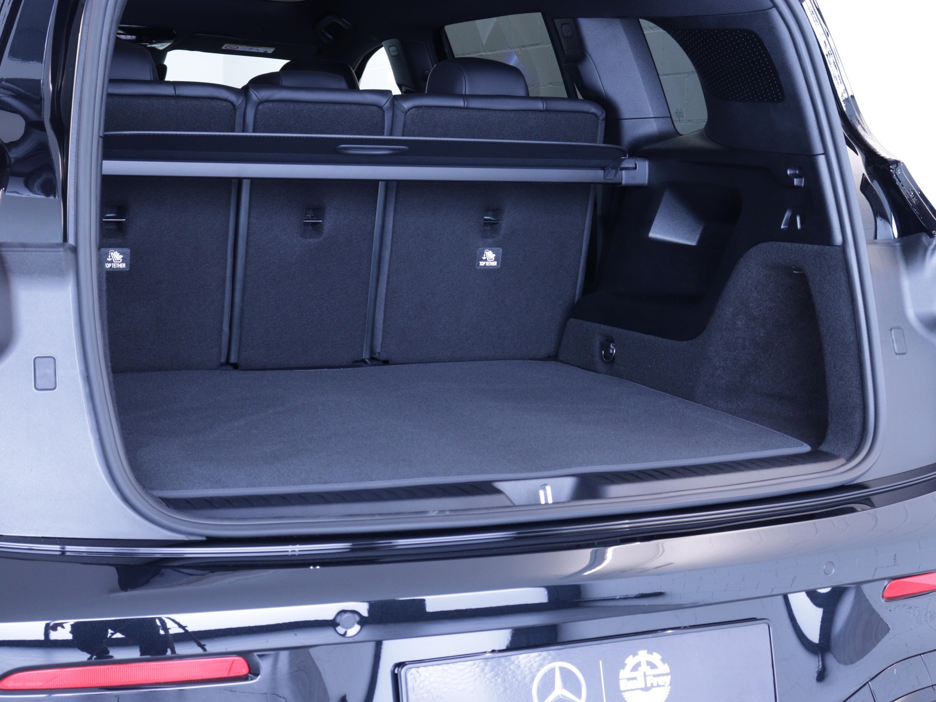 MERCEDES-BENZ GLB 220 4matic-image-12