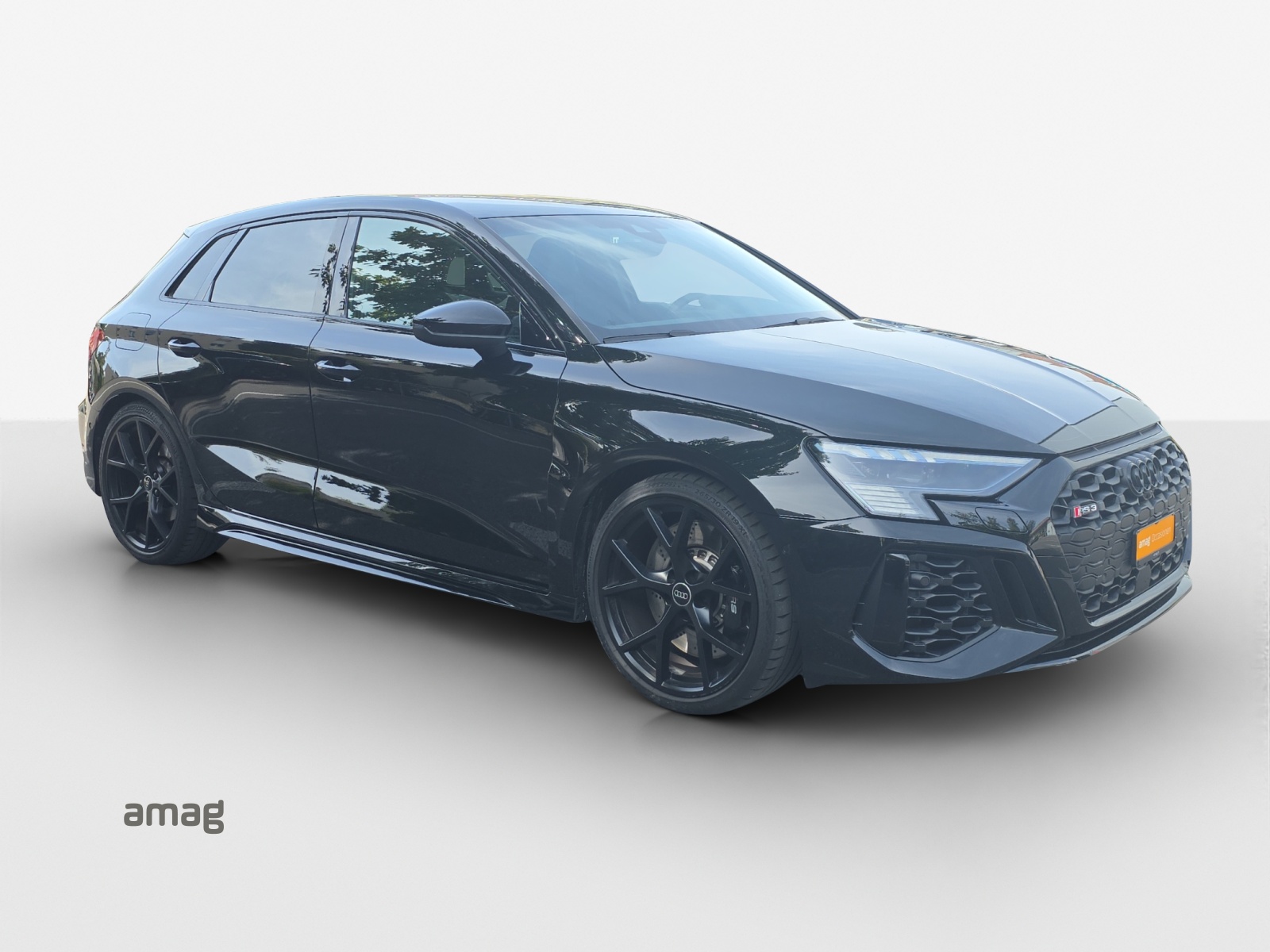 AUDI RS3 Sportback 2.5 TSI quattro S-tronic-image-5
