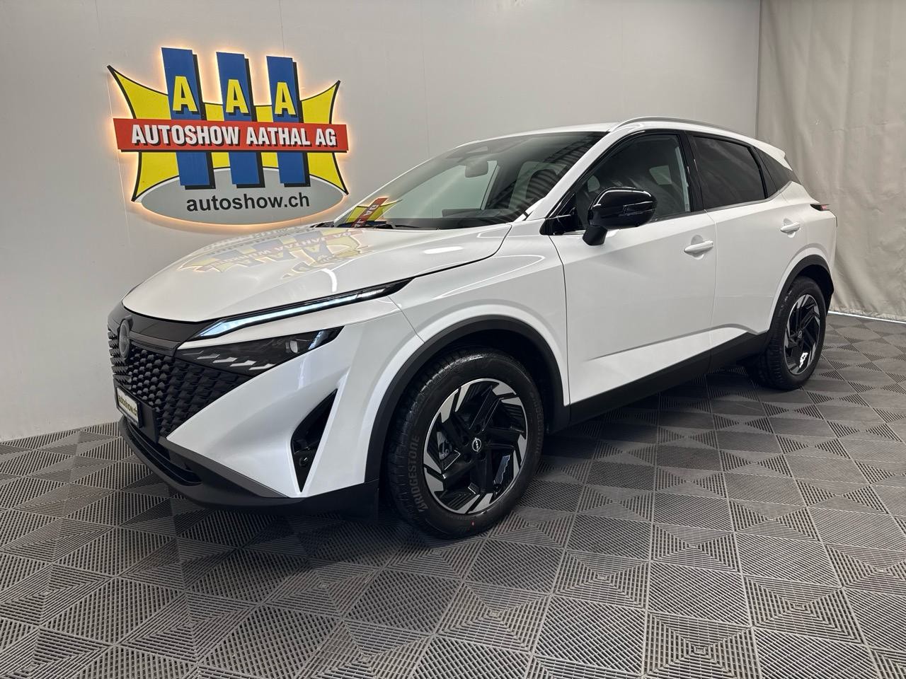 NISSAN Qashqai 1.3 DIG-T MHEV N-Connecta Xtronic 4x4