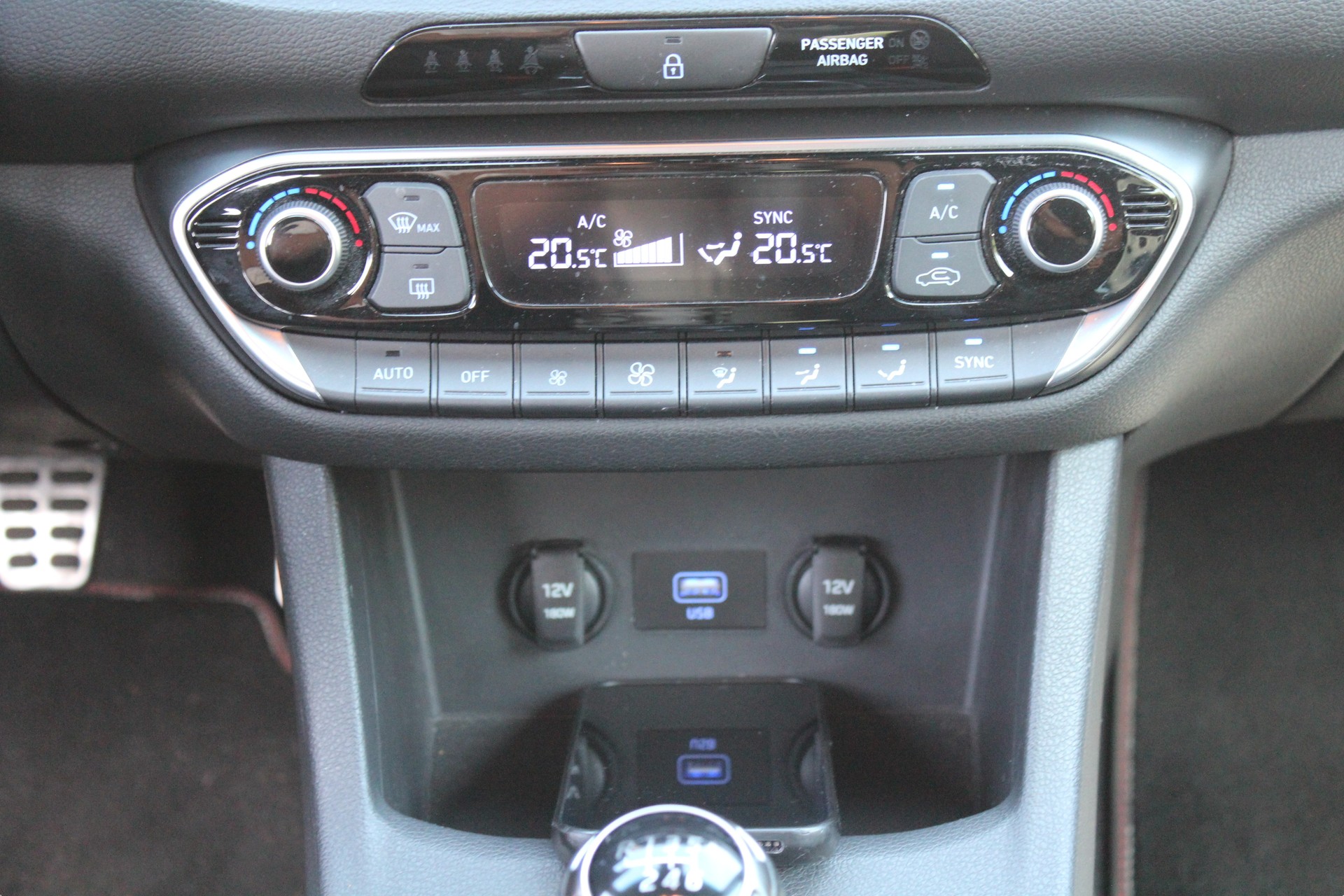 HYUNDAI i30 1.5 T-GDi N Line 48V MH iMT-image-18