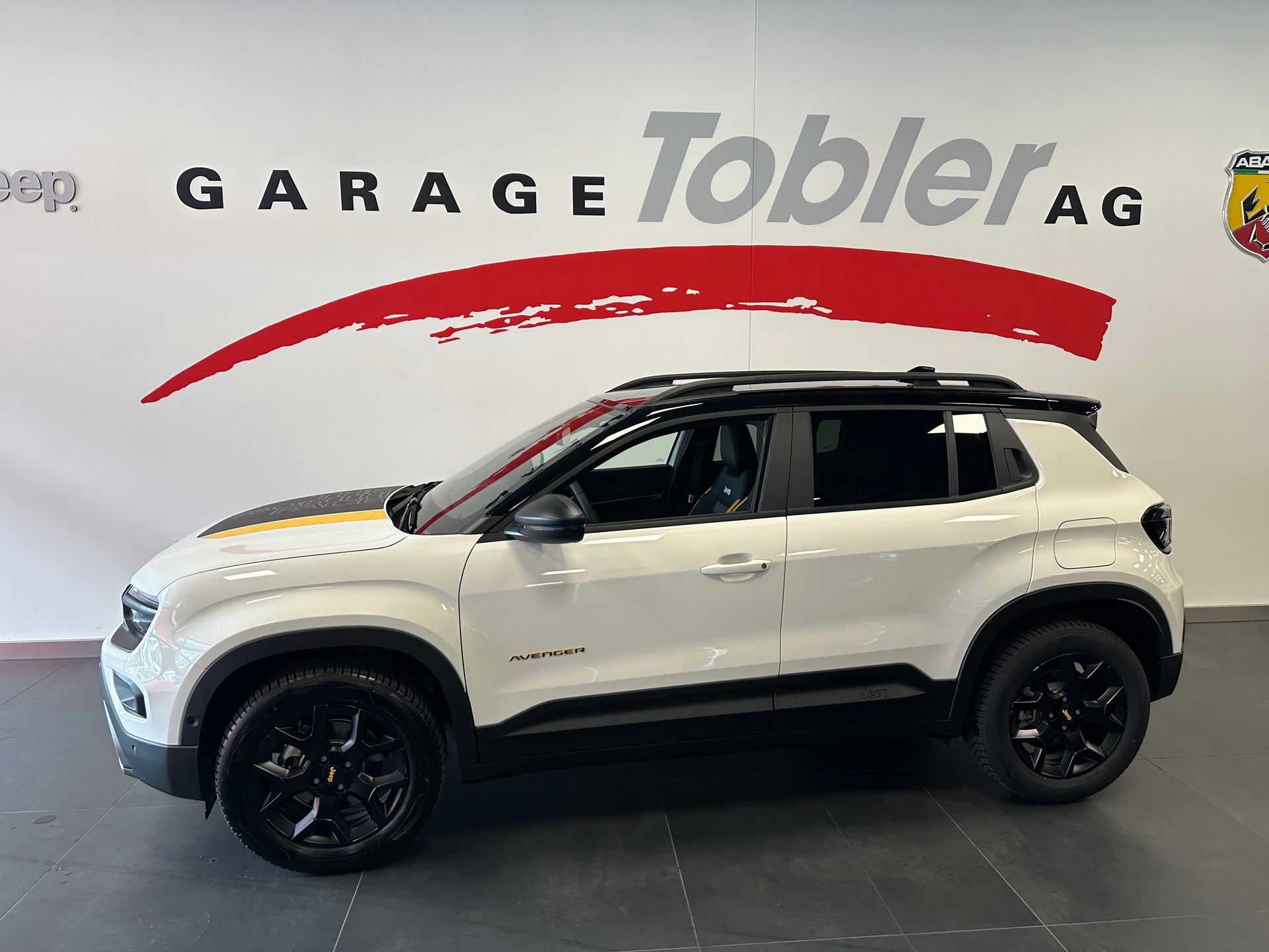 JEEP Avenger 1.2 Turbo MHEV The North Face 4xe-image-9