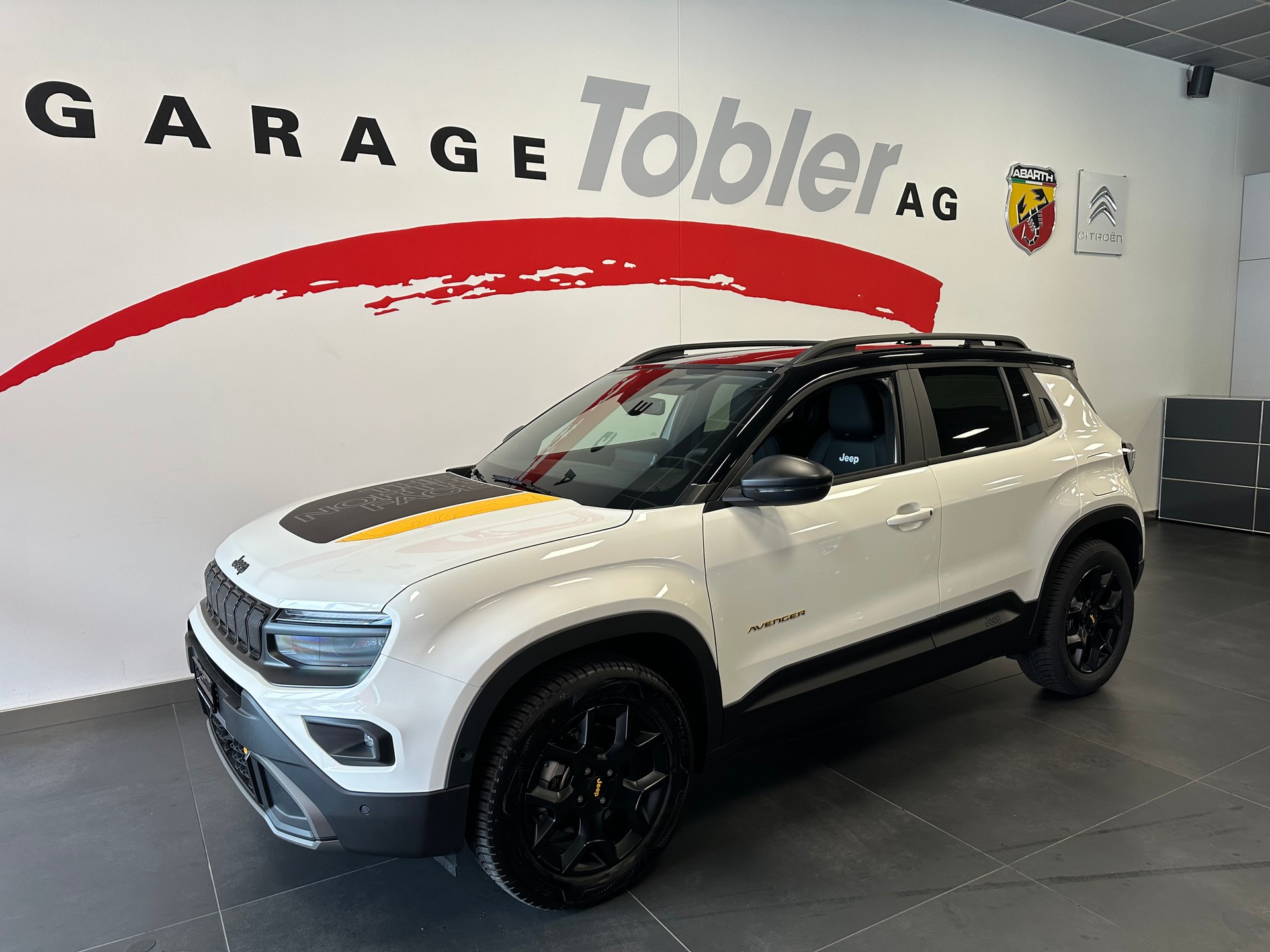 JEEP Avenger 1.2 Turbo MHEV The North Face 4xe-image-3