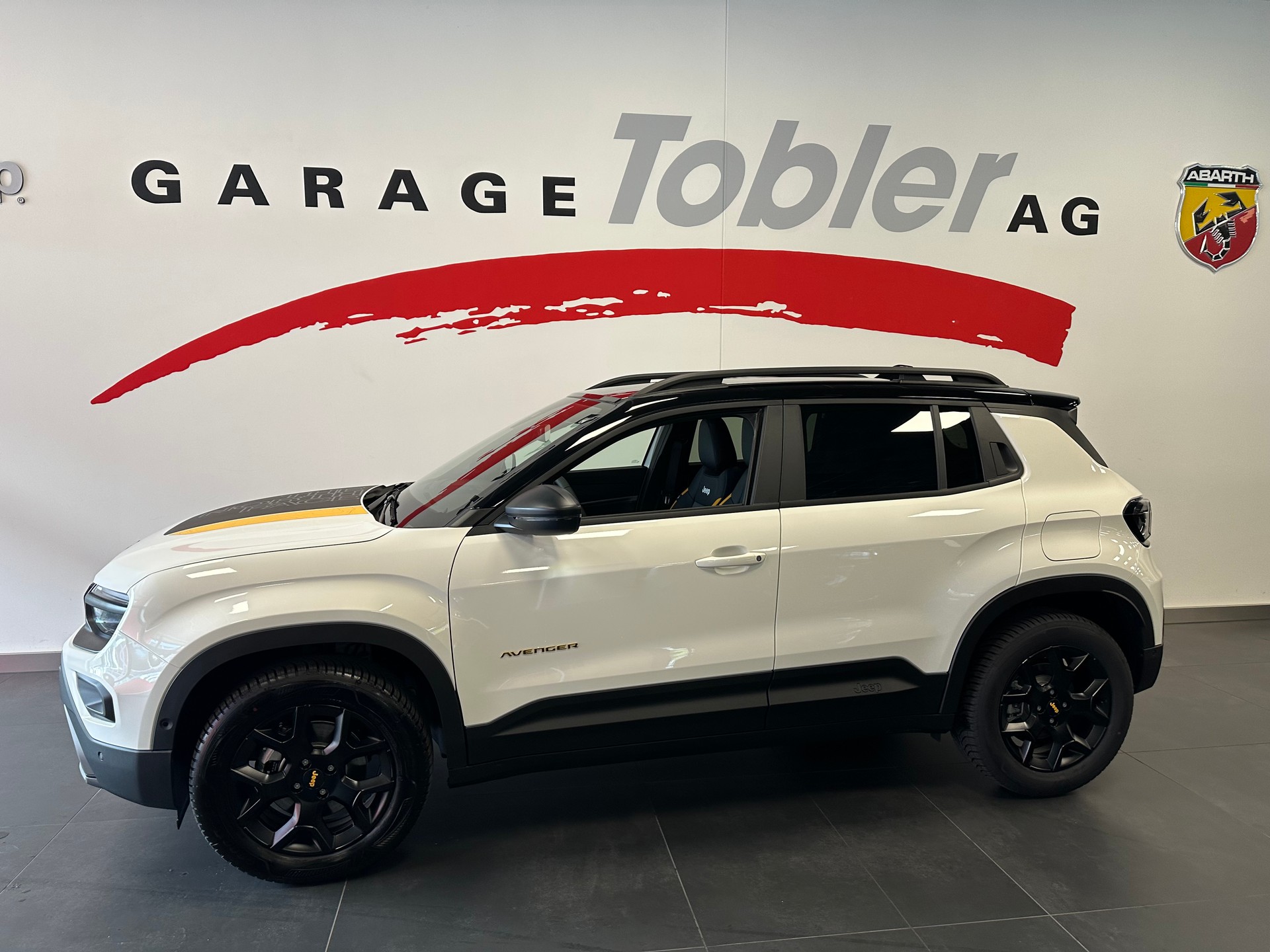 JEEP Avenger 1.2 Turbo MHEV The North Face 4xe-image-0