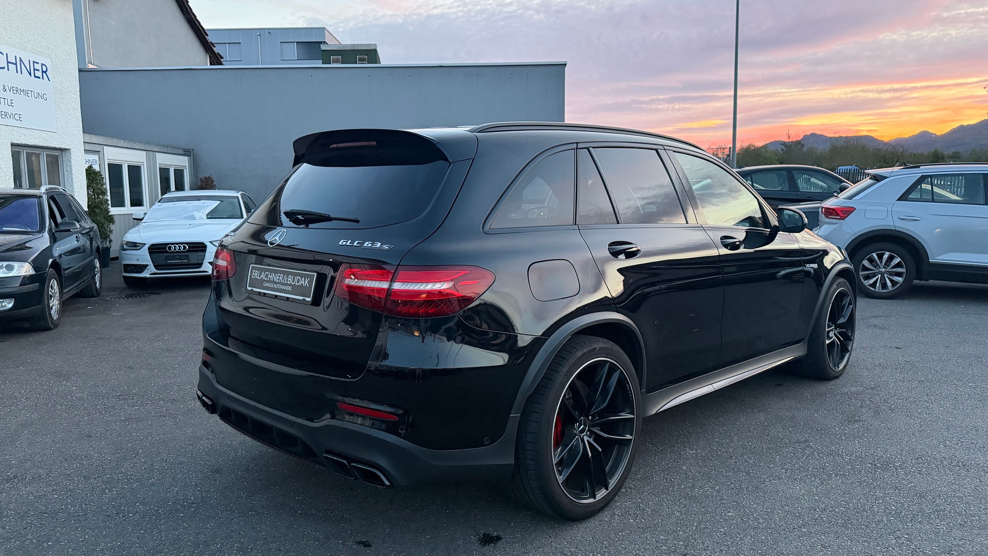 MERCEDES-BENZ GLC 63 S AMG 4Matic+ 9G-Tronic-image-4