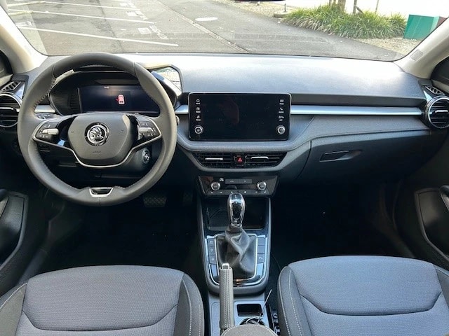 SKODA Fabia 1.0 TSI Selection DSG-image-6